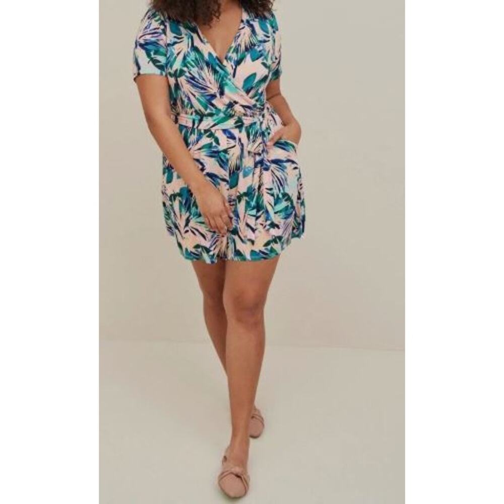 Torrid 2X Surplice Romper Cream Green Tropical Super Soft Liquid Knit Vacation